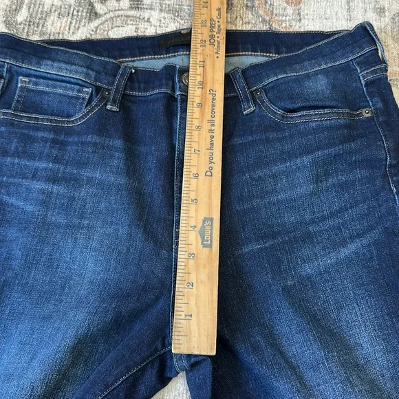 Uniqlo Dark Skinny Straight High Jeans - Picture 8 of 8
